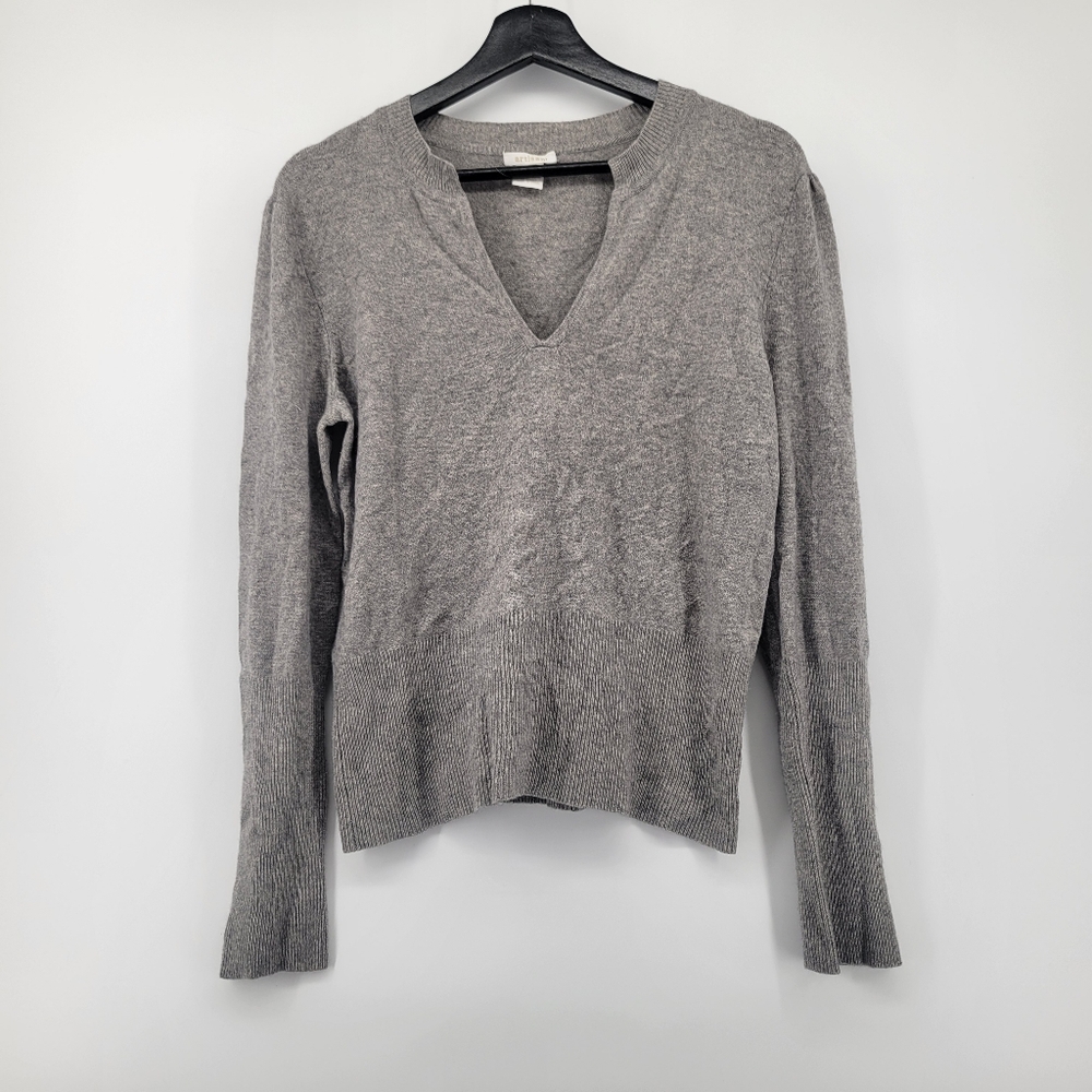 Artisan Cashmere Gray V-Neck Women's Sweater Size Large